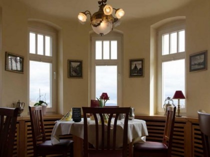照片: Cafe und Restaurant Weinberg