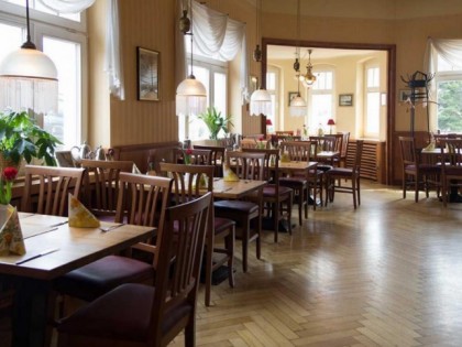 照片: Cafe und Restaurant Weinberg