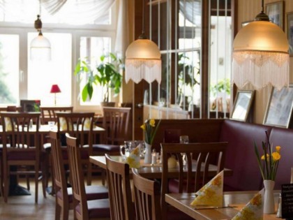 照片: Cafe und Restaurant Weinberg